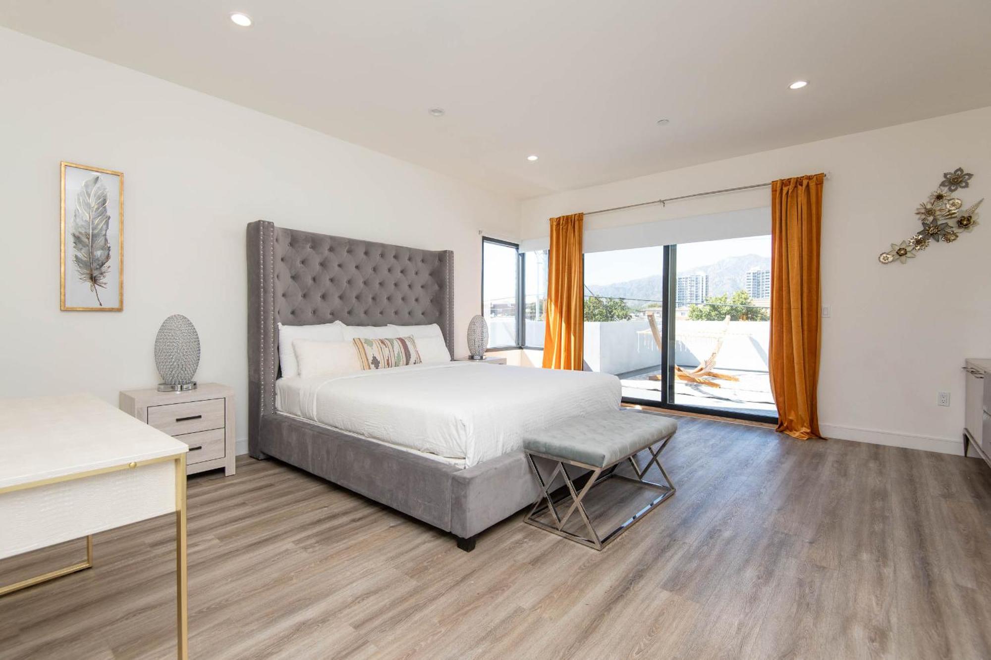 Regency Modern Apartments Глендейл Экстерьер фото